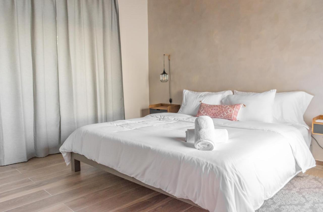 Tradewinds Apartments خليج سِمبسون المظهر الخارجي الصورة