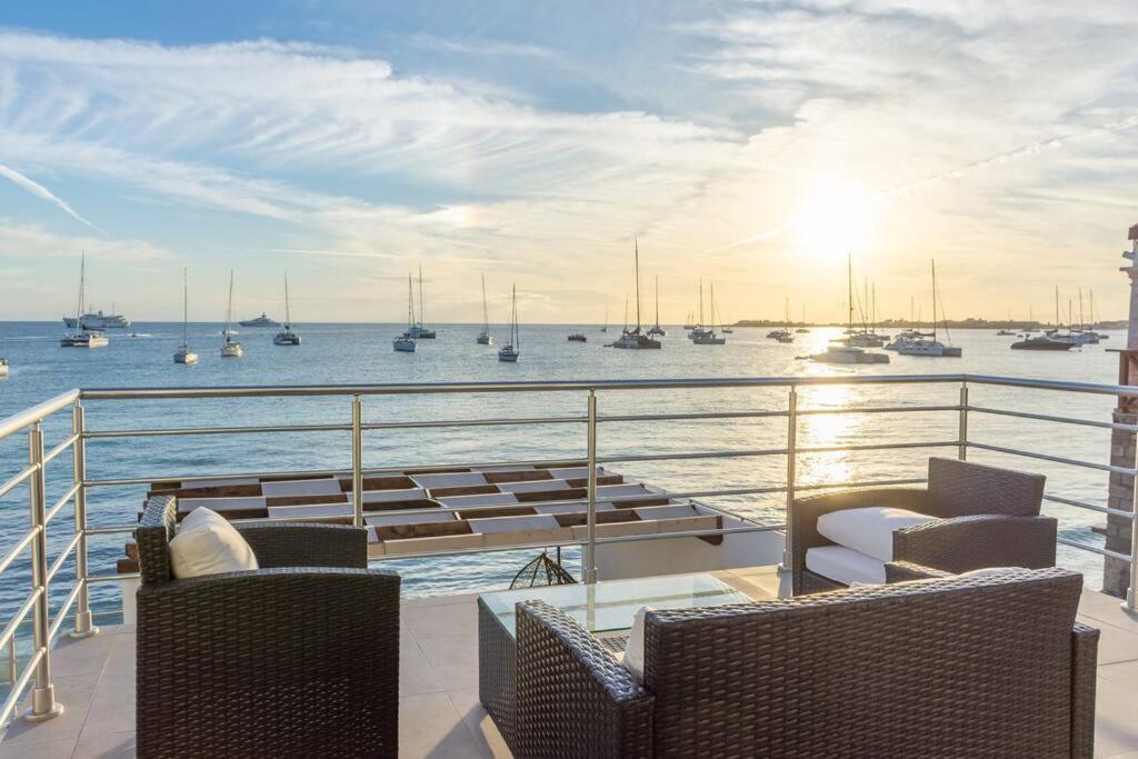 Tradewinds Apartments خليج سِمبسون المظهر الخارجي الصورة